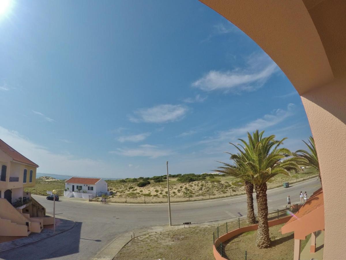 Casas Da Praia Supertubos Peniche Exterior photo